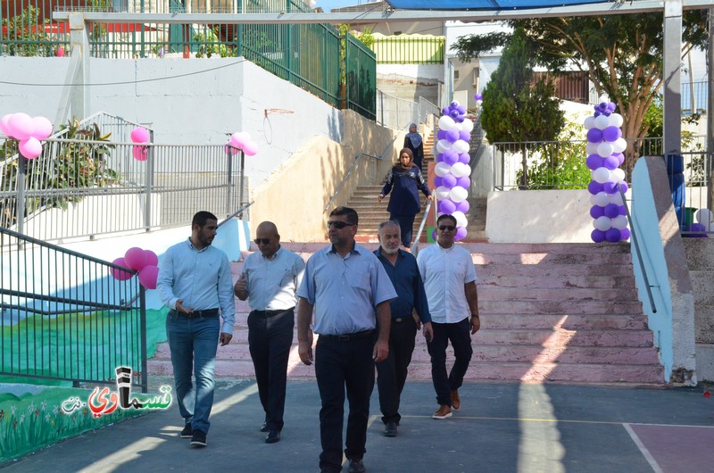 كفرقاسم- فيديو: نواب وأعضاء المجلس البلدي يشاركون الطلاب افتتاح عامهم الدراسي  باجواء بهيجة .